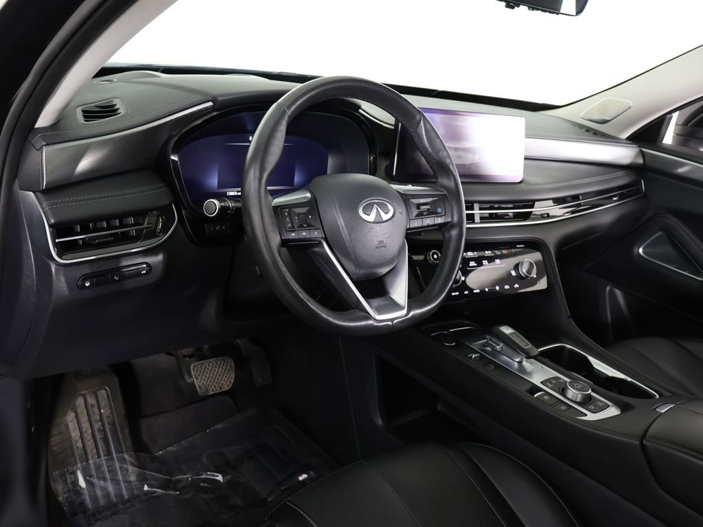 Used 2024 INFINITI QX60 Luxe w/ Vision Package AWD/4WD image 32