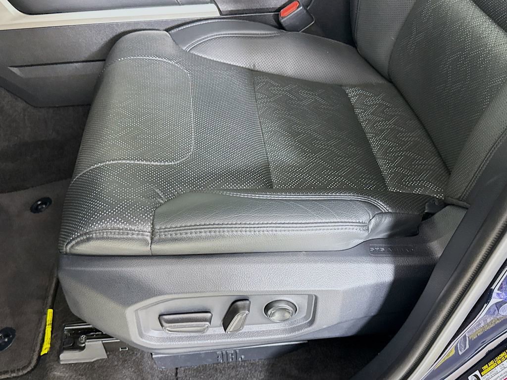 Used 2023 Toyota Tundra Limited w/ TRD Off-Road Package image 18