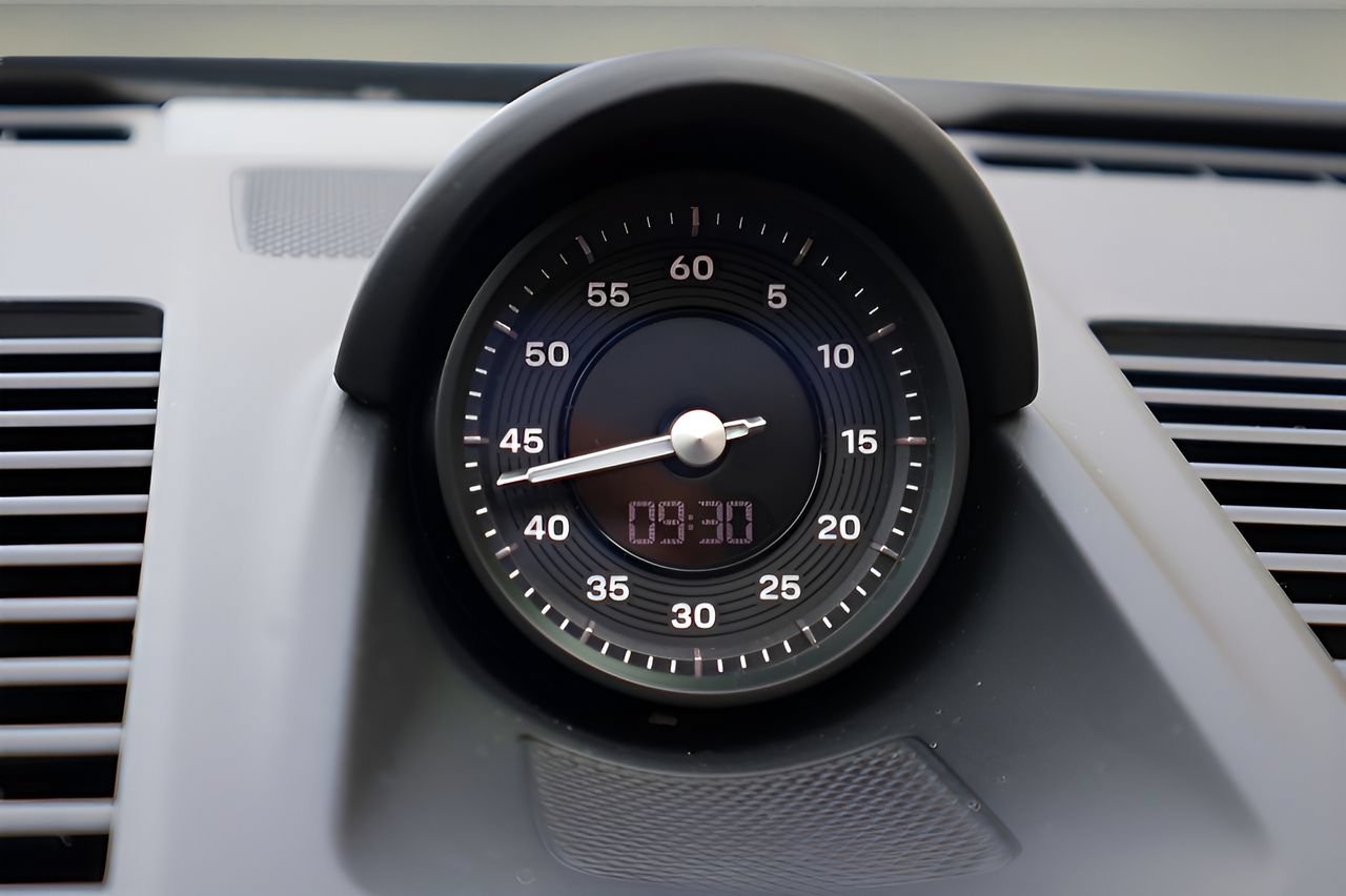 Used 2024 Porsche 911 Carrera S RWD image 26