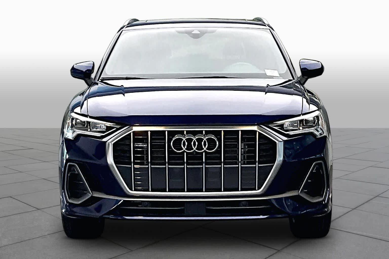 Used 2023 Audi Q3 2.0T Premium Plus w/ Premium Plus Package AWD/4WD image 4