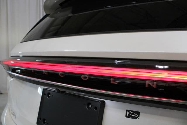 New 2026 Lincoln Nautilus Reserve AWD/4WD image 62