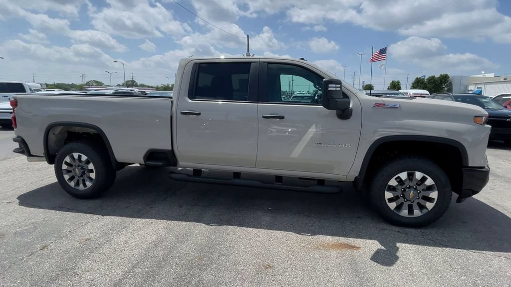 New 2026 Chevrolet Silverado 2500 Custom w/ Custom Value Package AWD/4WD image 3