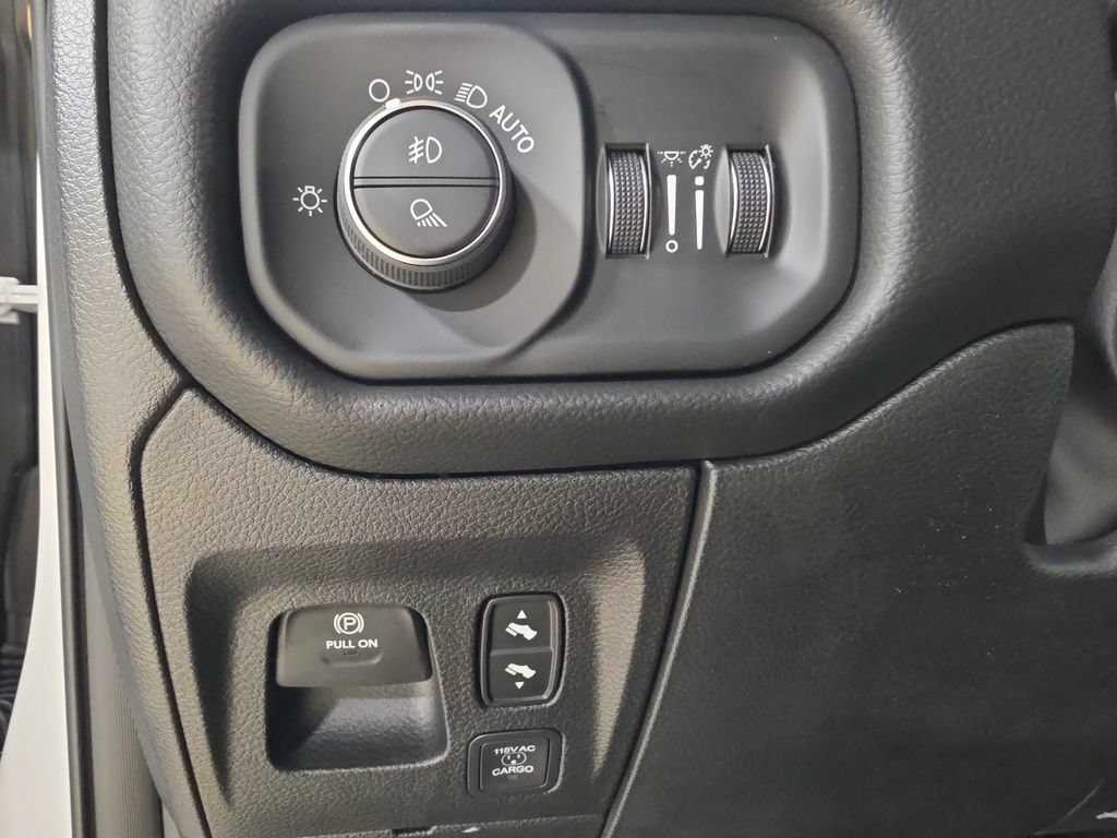 New 2027 RAM 1500 Laramie w/ Night Edition AWD/4WD image 20
