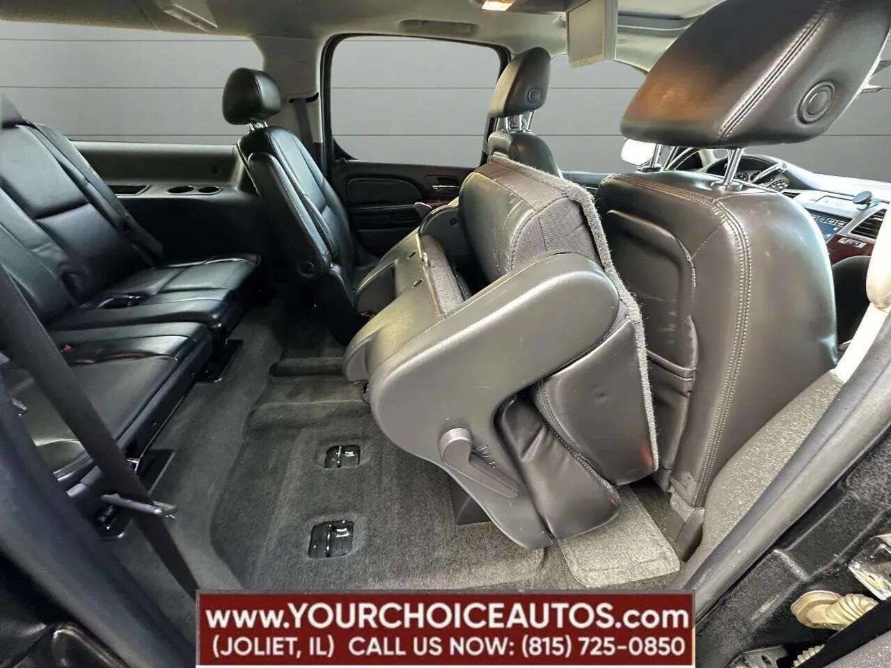 Used 2007 Cadillac Escalade ESV AWD w/ Information Package image 27