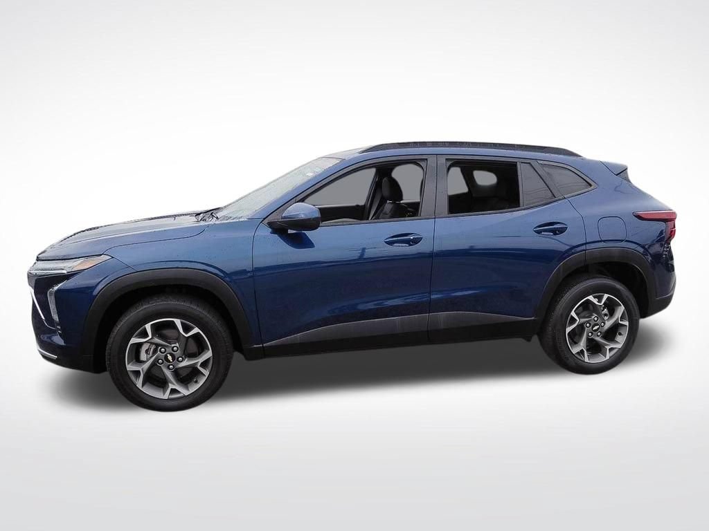 Certified 2024 Chevrolet Trax LT w/ Driver Confidence Package FWD image 4