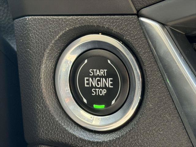 Used 2024 Buick Encore GX Sport Touring AWD/4WD image 32