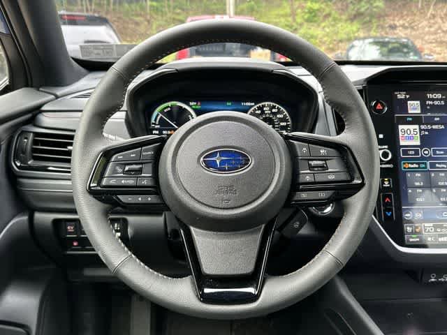 Certified 2025 Subaru Forester Touring AWD/4WD image 10