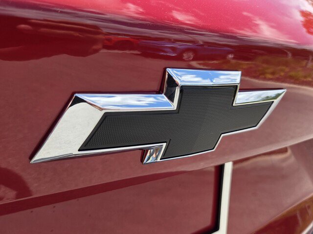 New 2026 Chevrolet Trax RS w/ Sunroof Package FWD image 29