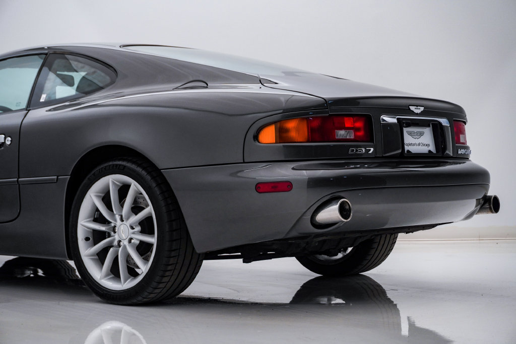 Used 2002 Aston Martin DB7 Vantage RWD image 11