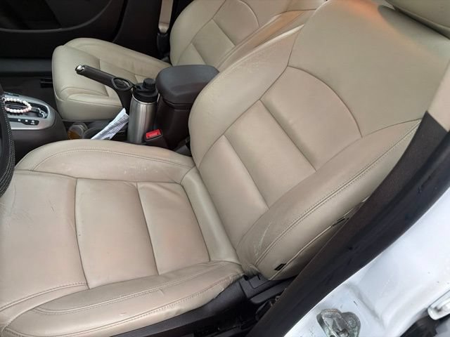Used 2014 Chevrolet Cruze Diesel FWD image 8