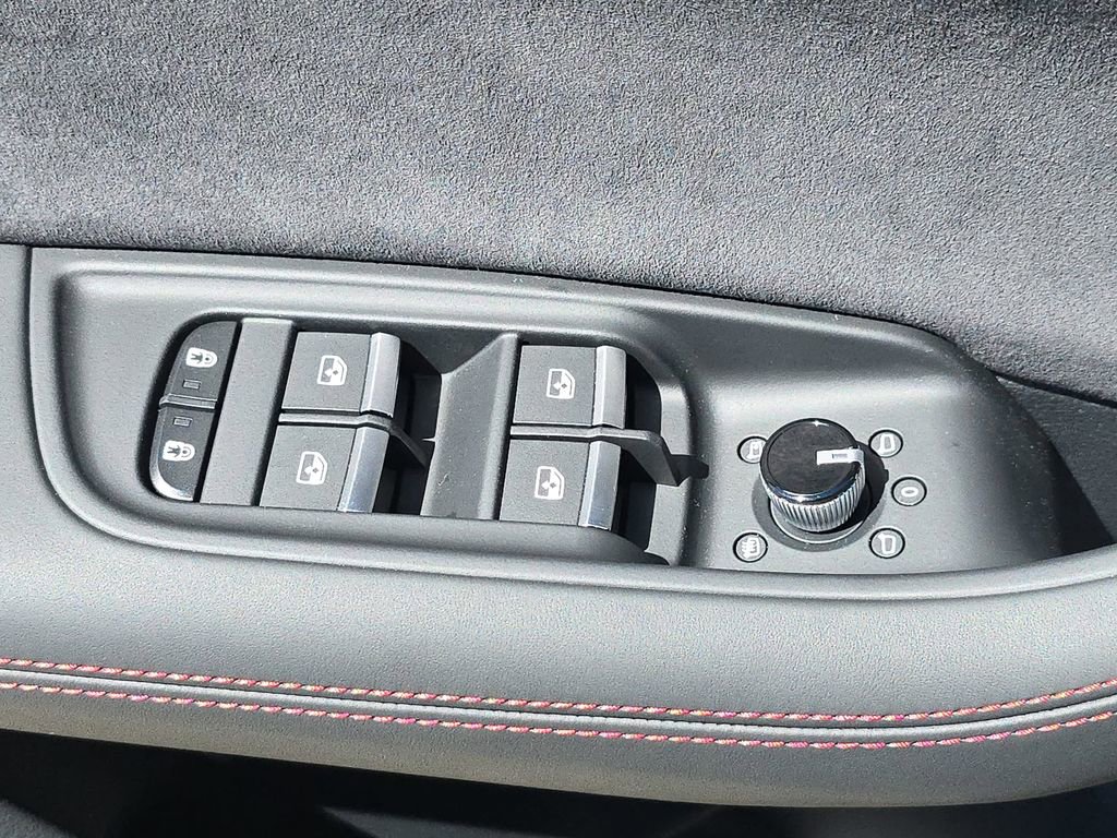 New 2026 Audi SQ8 Prestige image 19