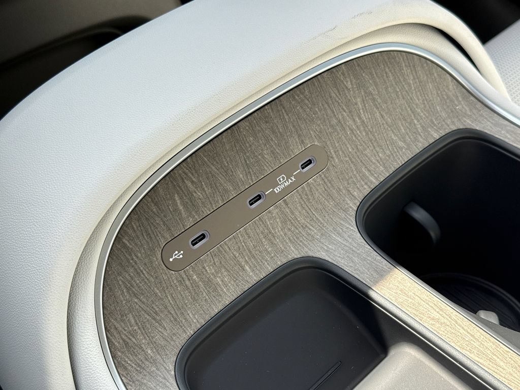 New 2026 Hyundai Palisade SEL FWD image 27