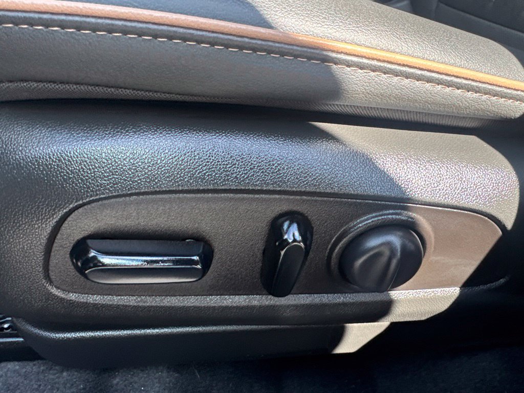 Used 2026 Buick Envista Avenir FWD image 14