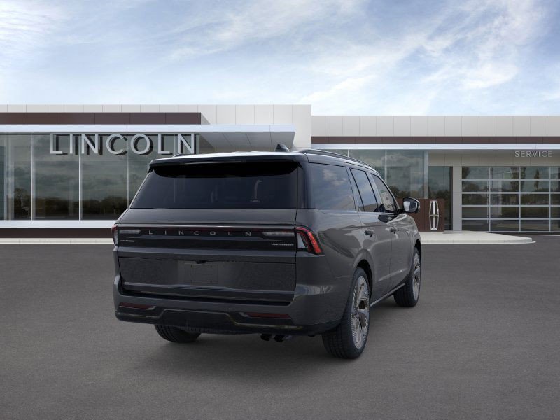 New 2026 Lincoln Navigator Black Label w/ Black Label Special Edition image 8