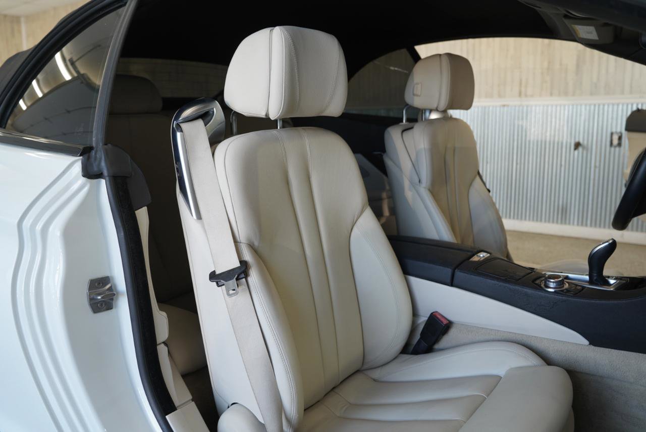 Used 2013 BMW 640i Convertible image 38