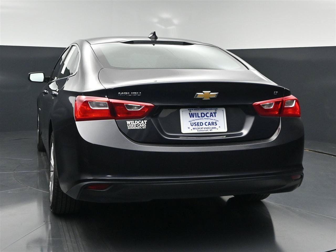 Used 2023 Chevrolet Malibu LT FWD image 7