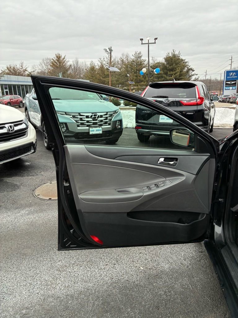 Used 2013 Hyundai Sonata GLS w/ Popular Equipment Pkg image 41