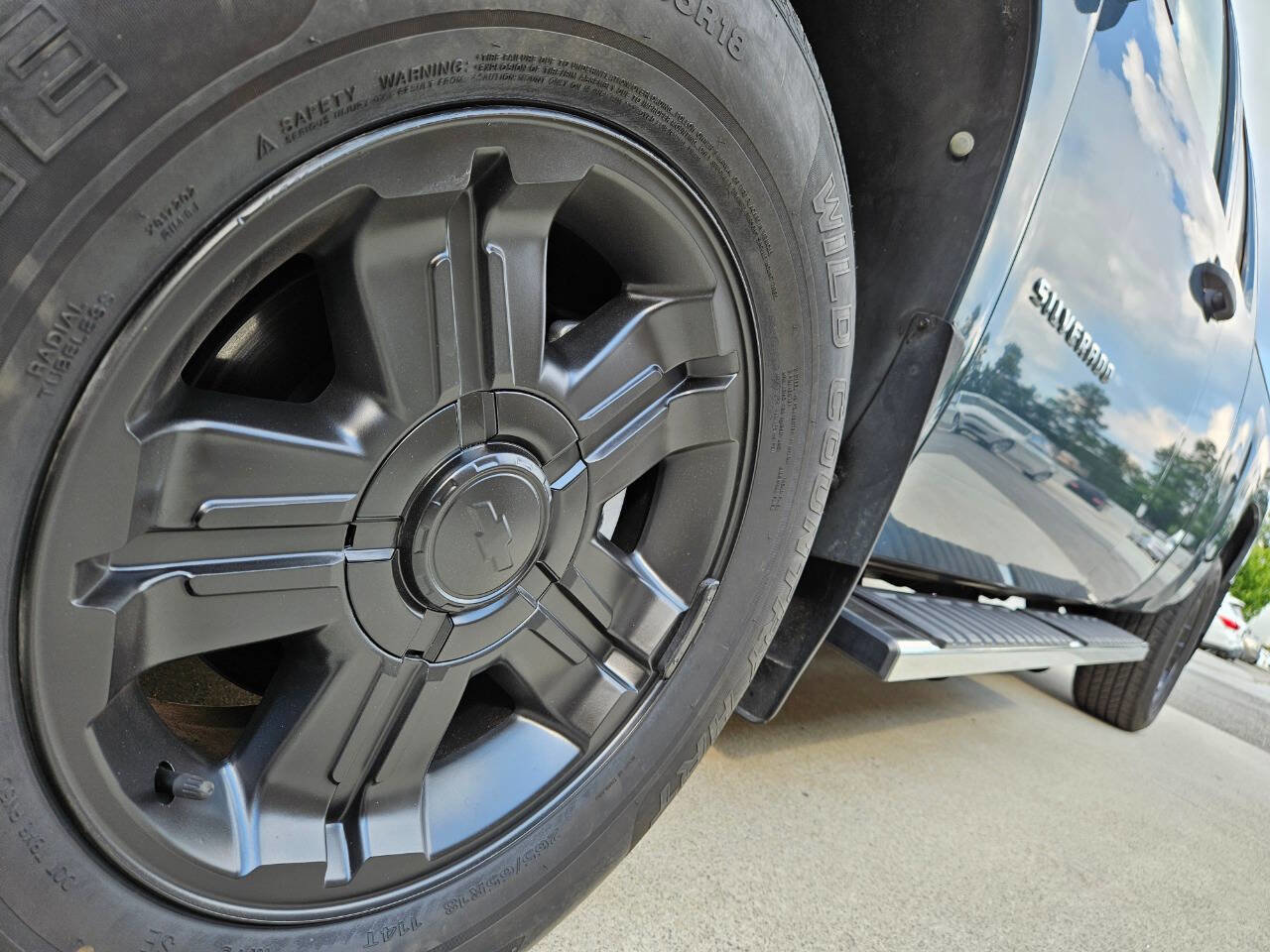 Used 2011 Chevrolet Silverado 1500 LT w/ All-Star Edition image 8