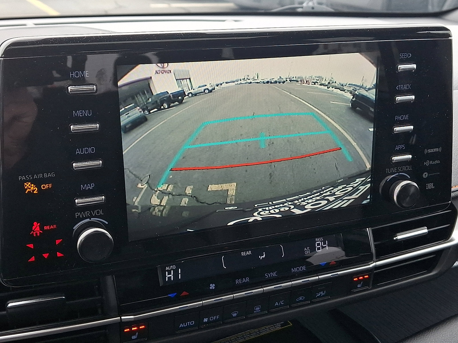 Used 2021 Toyota Sienna XSE w/ XSE Plus Package image 18