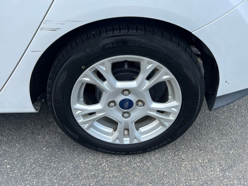 Used 2016 Ford Fiesta SE image 14