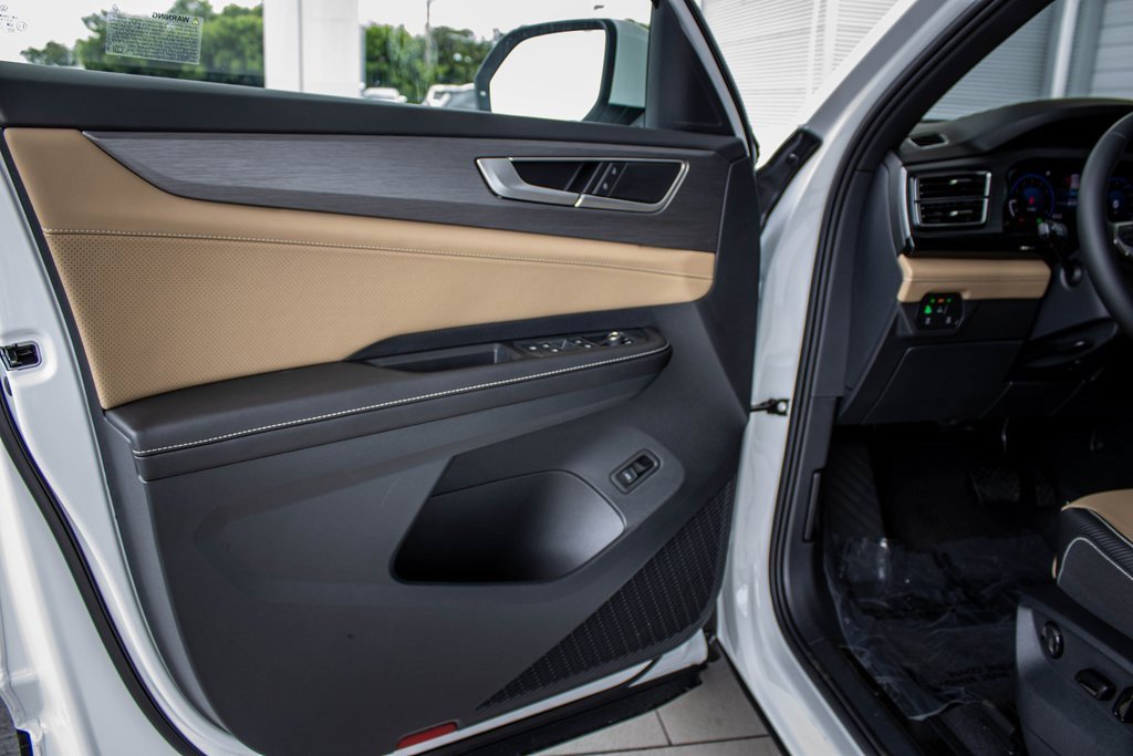 New 2026 Volkswagen Atlas Cross Sport SE image 25
