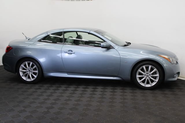 Used 2015 INFINITI Q60 Convertible w/ Premium Package RWD image 25