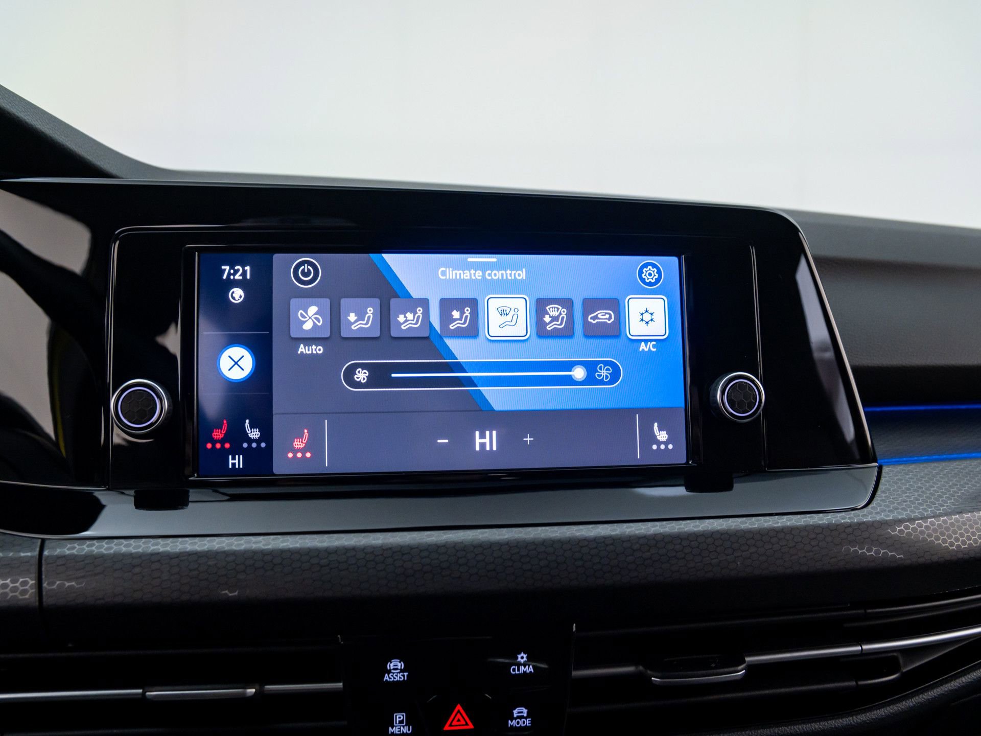 Used 2023 Volkswagen GTI 40th Anniversary Edition image 22