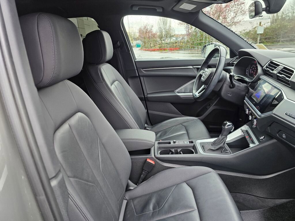 Used 2020 Audi Q3 2.0T Premium w/ Convenience Package image 12