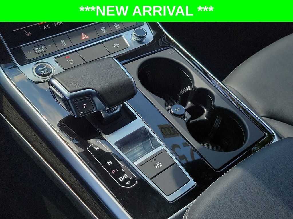 Used 2025 Audi Q7 2.0T Premium w/ Convenience Plus Package AWD/4WD image 15