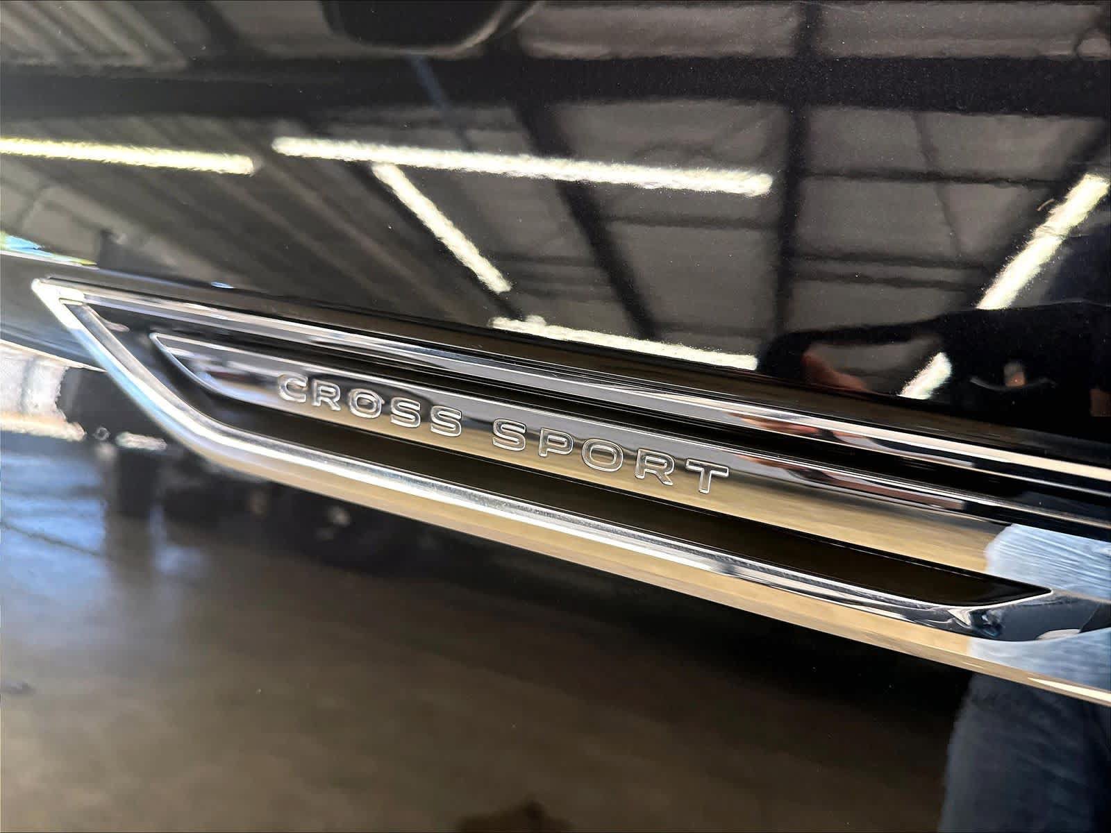 Certified 2026 Volkswagen Atlas Cross Sport SE w/ Panoramic Sunroof Package AWD/4WD image 34
