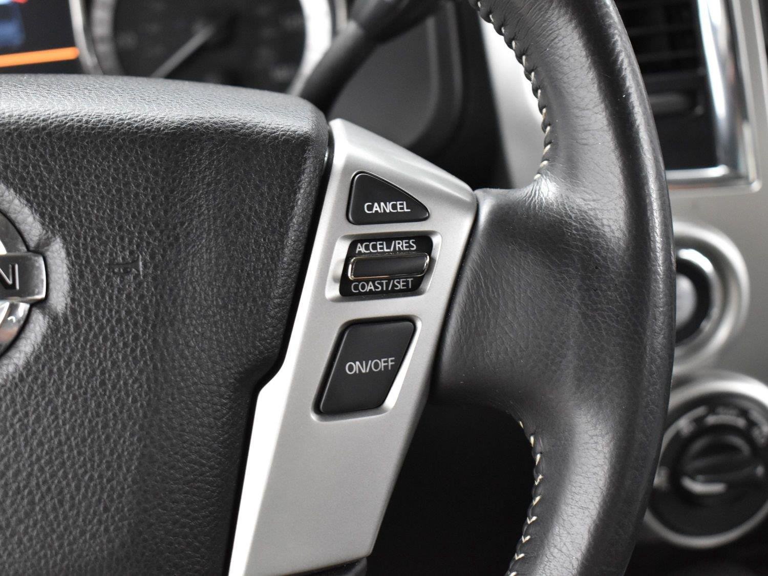 Used 2019 Nissan Titan PRO-4X w/ Pro-4x Convenience Package AWD/4WD image 18