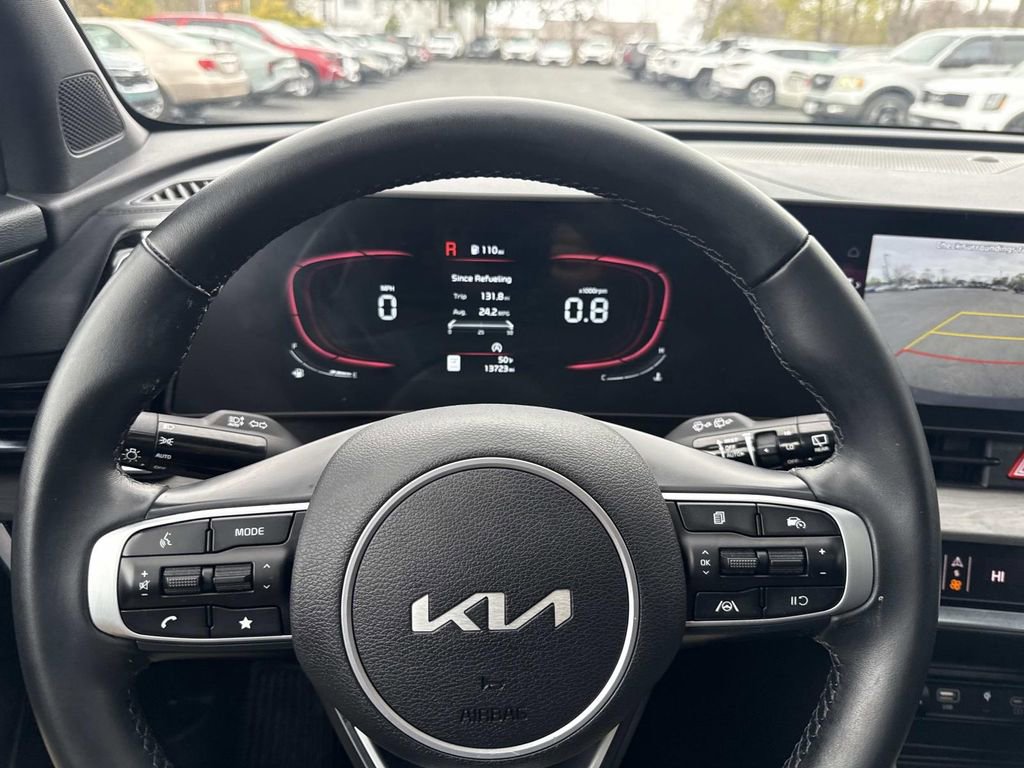 Used 2023 Kia Sportage X-Line w/ X-Line Premium Package image 29