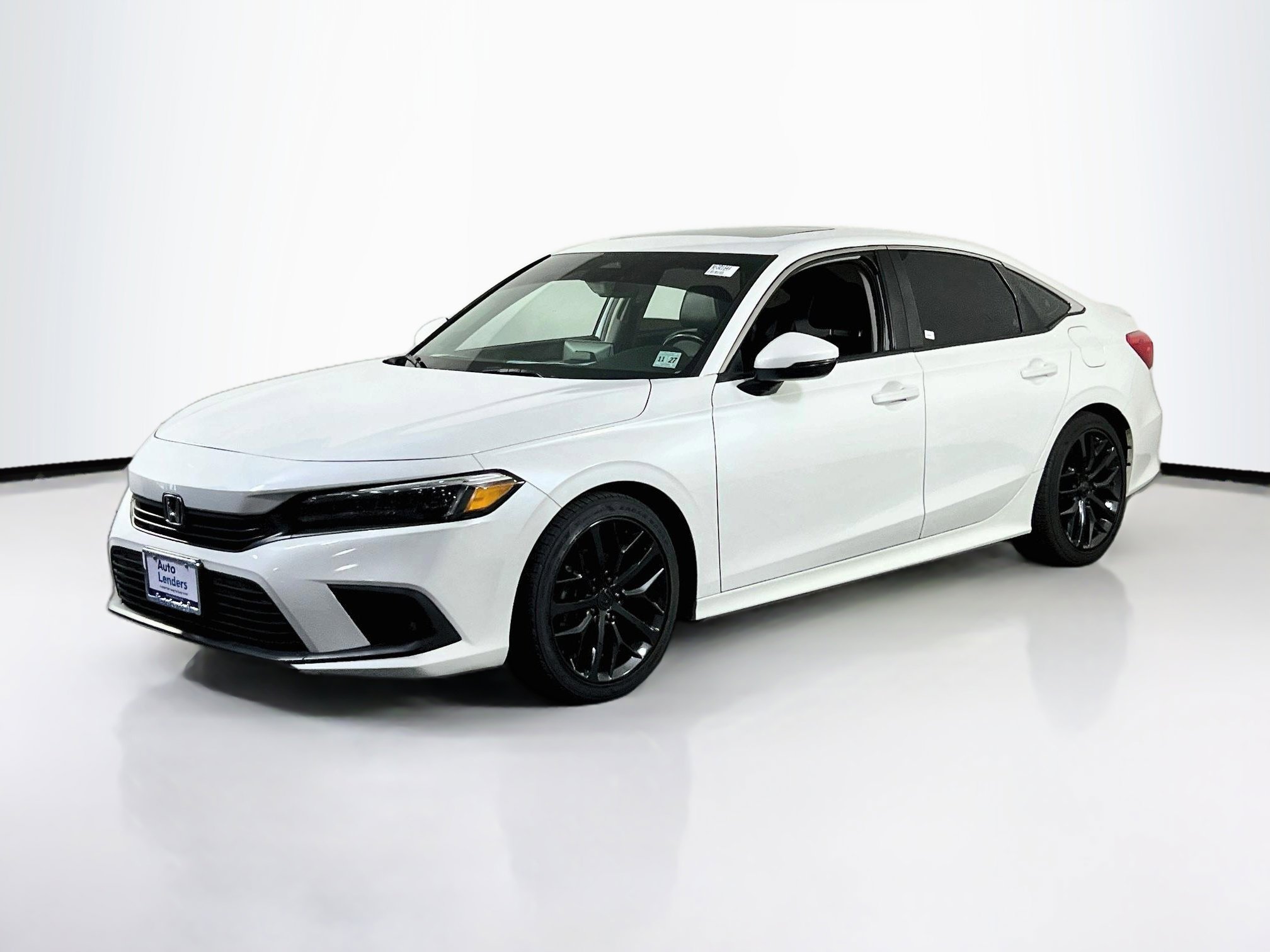 Used 2022 Honda Civic Touring image 1