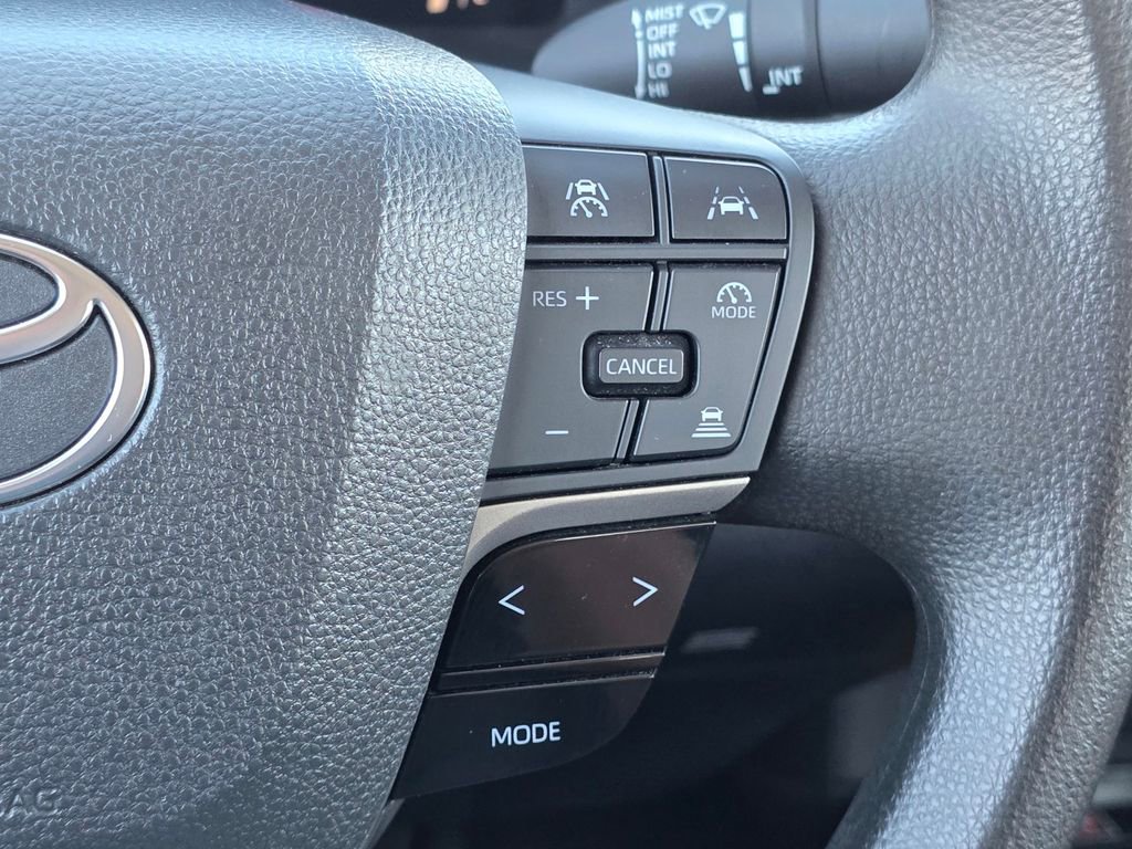 Used 2025 Toyota Camry LE image 37