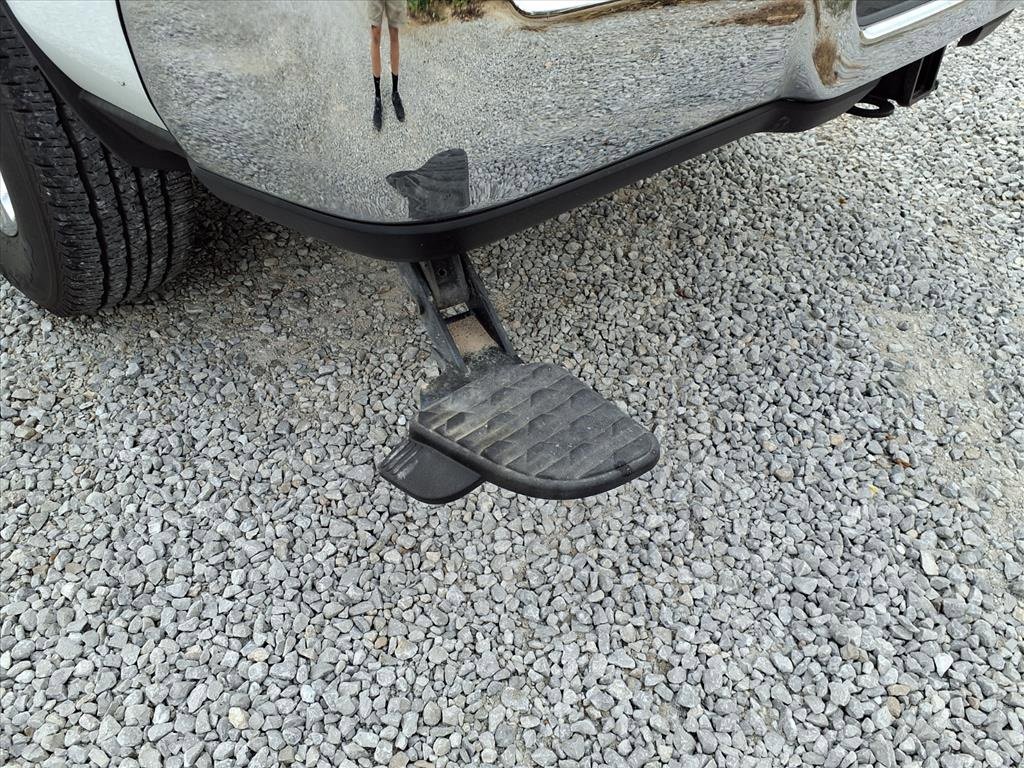 Used 2024 RAM 2500 Big Horn w/ Bed Utility Group image 8