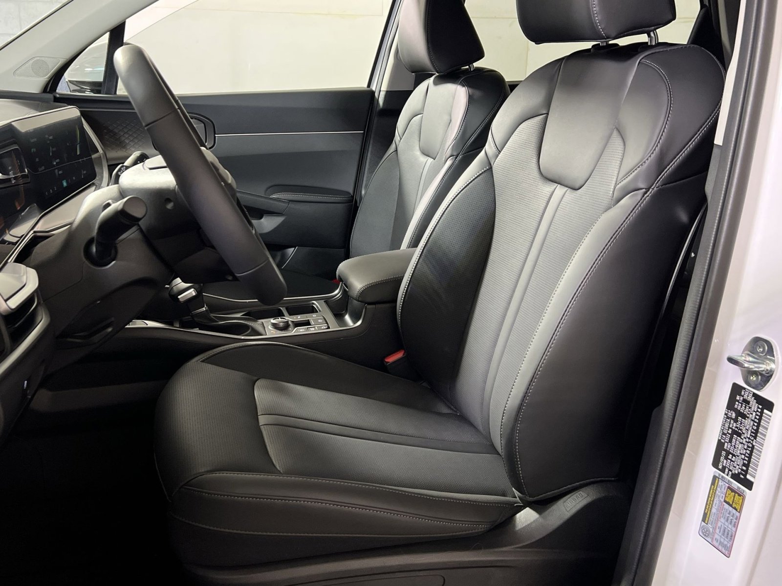 New 2026 Kia Sorento S image 11