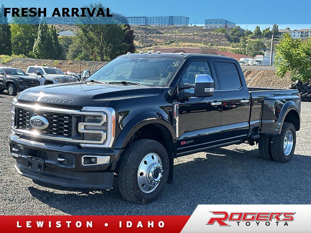Used 2023 Ford F450 Platinum w/ Camper Package AWD/4WD video 1