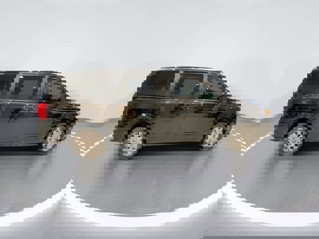 Used 2019 Dodge Grand Caravan SE image 9