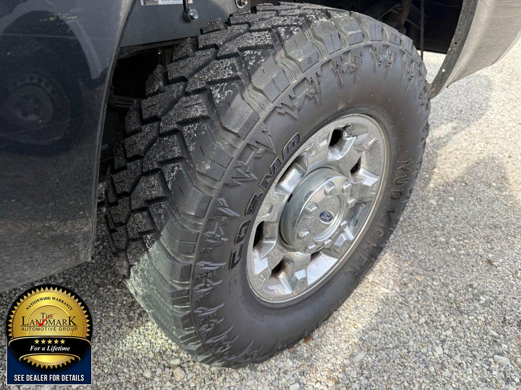 Used 2014 Ford F250 XLT w/ XLT Premium Package image 3