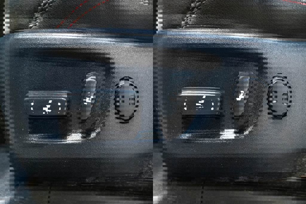 Used 2020 Toyota 4Runner TRD Off-Road Premium w/ Moonroof Package image 23