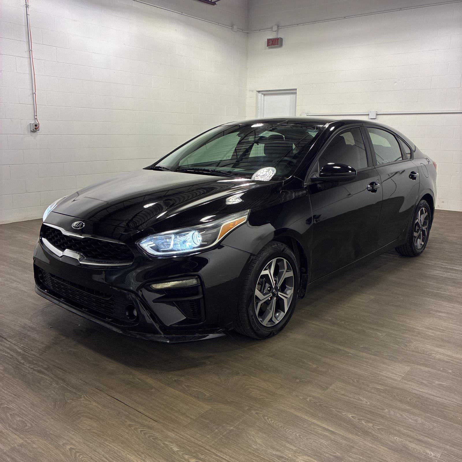 Used 2021 Kia Forte LXS FWD image 1
