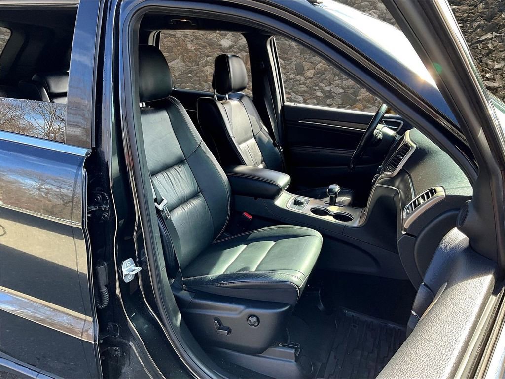 Used 2015 Jeep Grand Cherokee Limited image 7