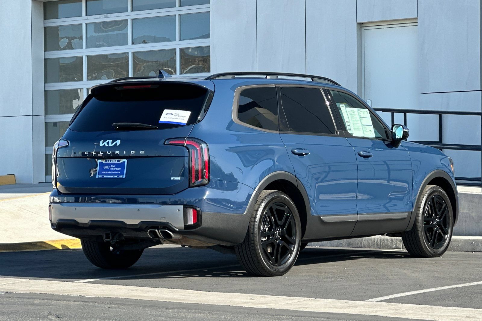 Used 2023 Kia Telluride SX Prestige X-Line AWD/4WD image 3