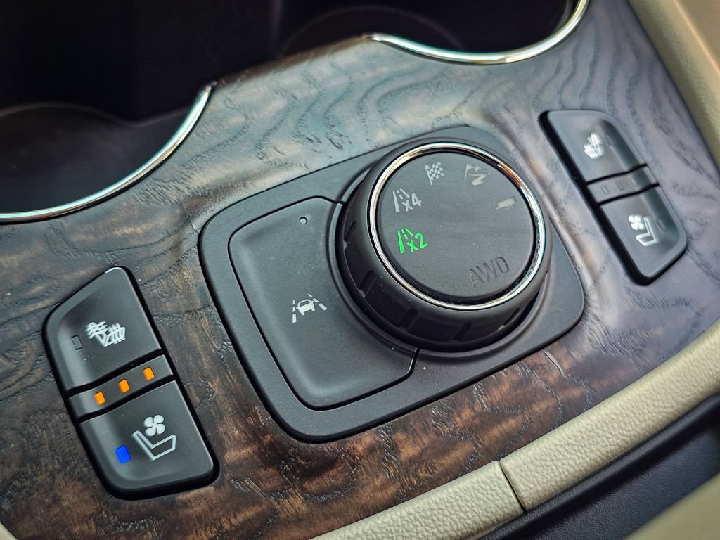 Used 2020 GMC Acadia Denali w/ Denali Ultimate Package AWD/4WD image 33