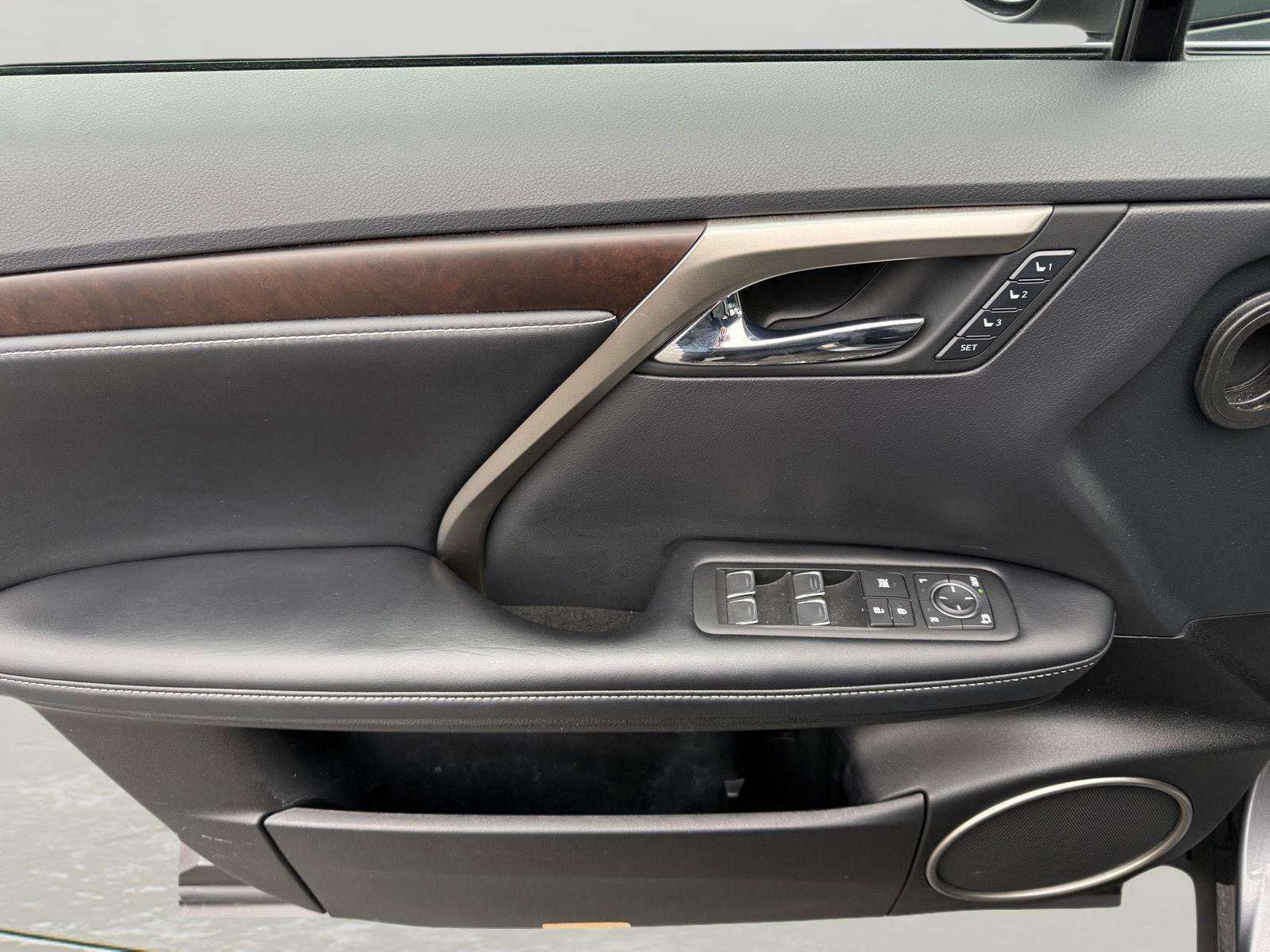 Used 2021 Lexus RX 350 AWD w/ Premium Package image 9