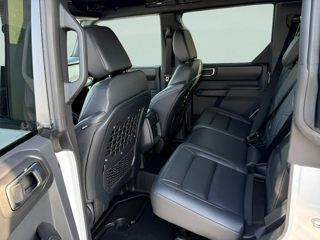 New 2025 Ford Bronco Badlands AWD/4WD image 5