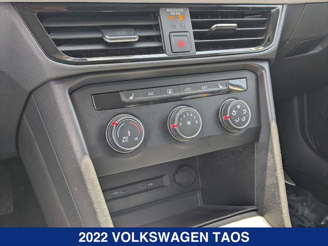 Certified 2022 Volkswagen Taos SE FWD image 16