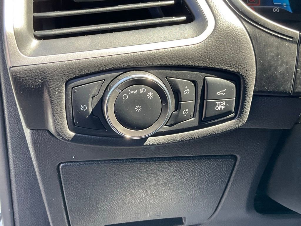 Used 2022 Ford Edge SEL w/ Convenience Package image 19