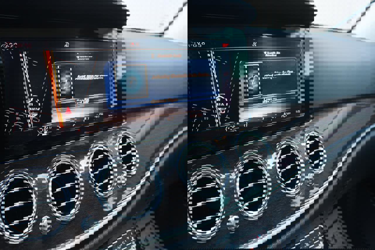 Used 2018 Mercedes-Benz E 300 image 48