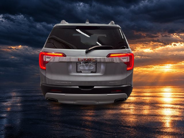Used 2023 GMC Acadia SLT AWD/4WD image 4
